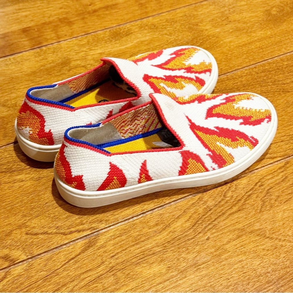 Rothy's Kids Slip On Sneakers Flames Little Kids Size 1 Unisex - Picture 2 of 6